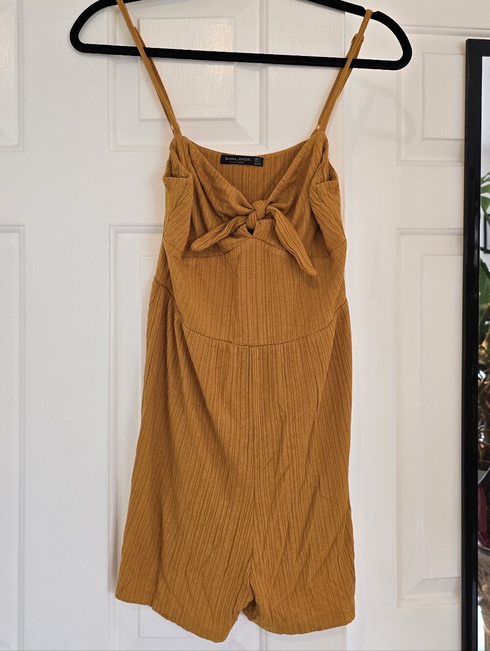 Bershka Mustard Ribbed Front-Tie Sleeveless Top